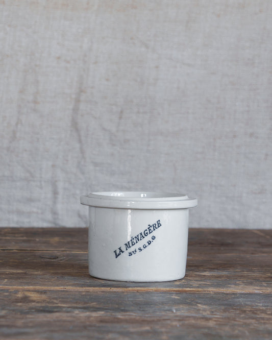 Le pot de rangement