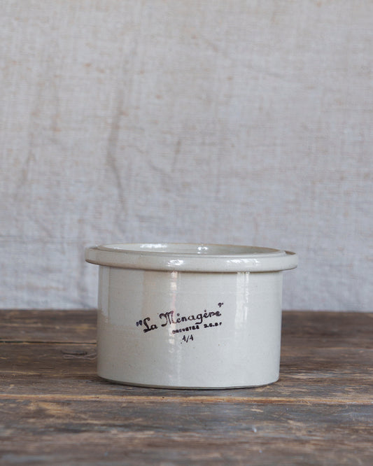 Le pot de rangement