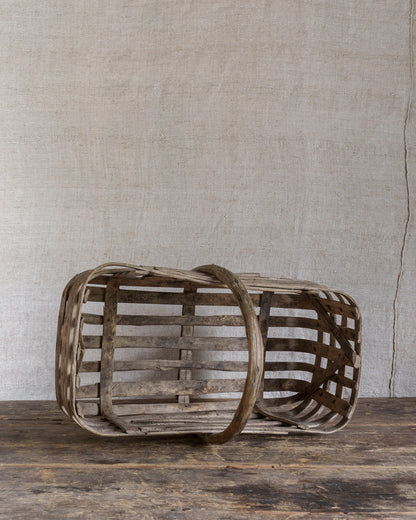 Le panier en bois ancien